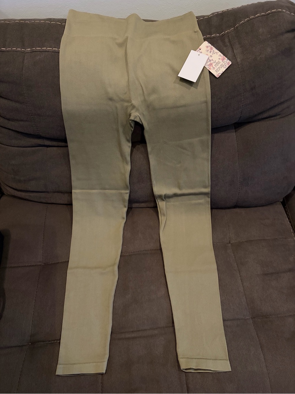 Ribbed Olive Green Leggings - Soft Stretch Ponte
